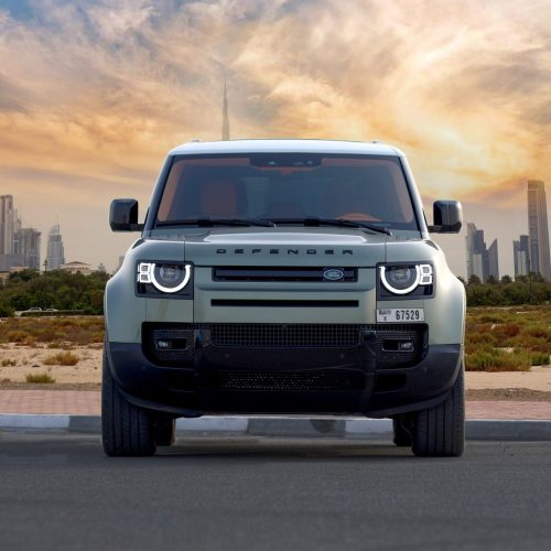 Rent-Range-Rover-Defender-in-Dubai-2-1